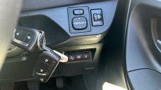 Toyota Yaris 1.5 VVT-i Y20 5dr [Bi-tone] Petrol Hatchback